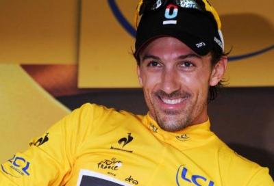 Tour de France: Cancellara corre dalla moglie