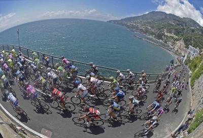 Giro d'Italia, si scaldano i motori