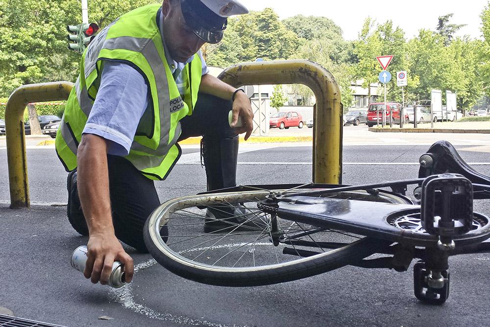 La pandemia non riduce gli incidenti: un ciclista morto ogni due giorni