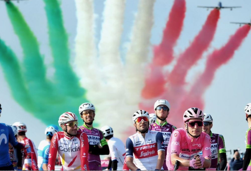 Giro d'Italia, i ciclisti alla partenza, le dirette Tv e le 21 tappe