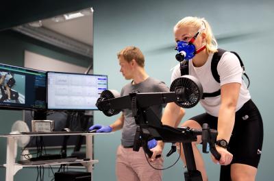 Garmin apre un centro scientifico in Finlandia per smartwatch e ciclocomputer sempre più utili e innovativi